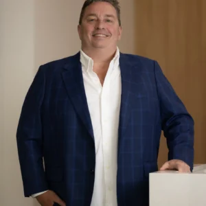 Picture of Greg Collins